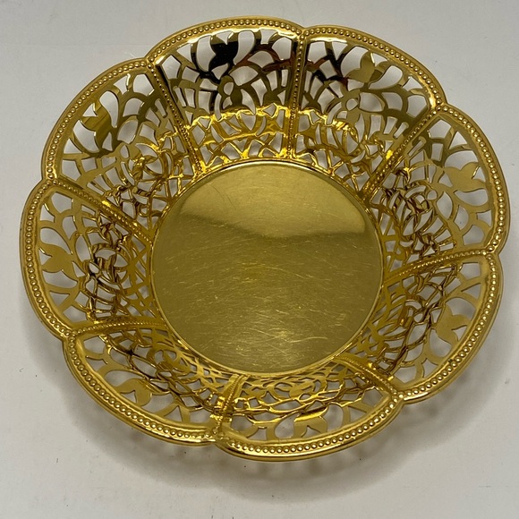 ✅ VINTAGE WMF ECHT VERGOLDET 24 CARAT GOLD PLATED BON BON ORNATE BOWL DISH - Picture 2 of 9